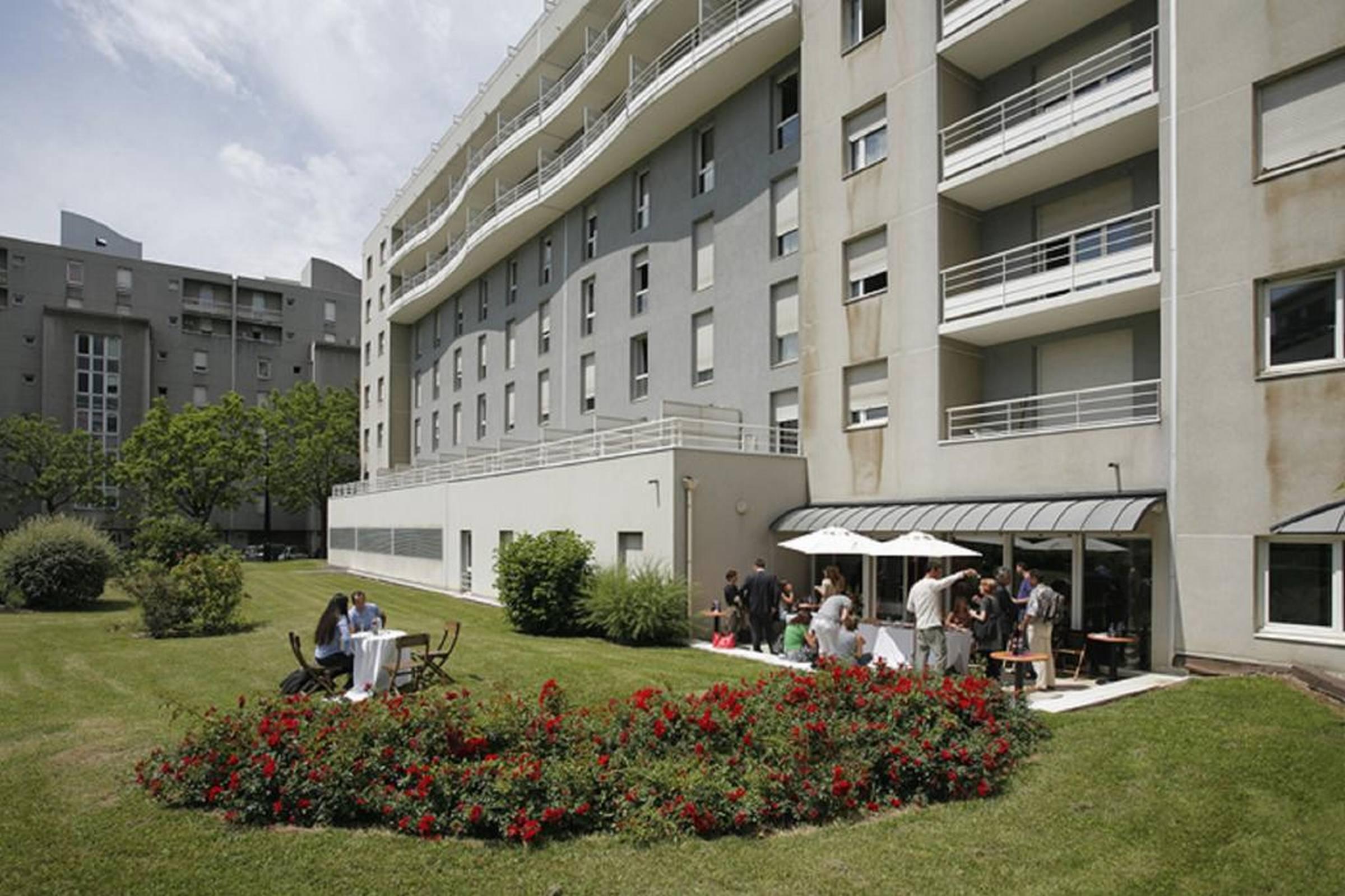 Sejours & Affaires Grenoble Marie Curie Aparthotel Exterior photo