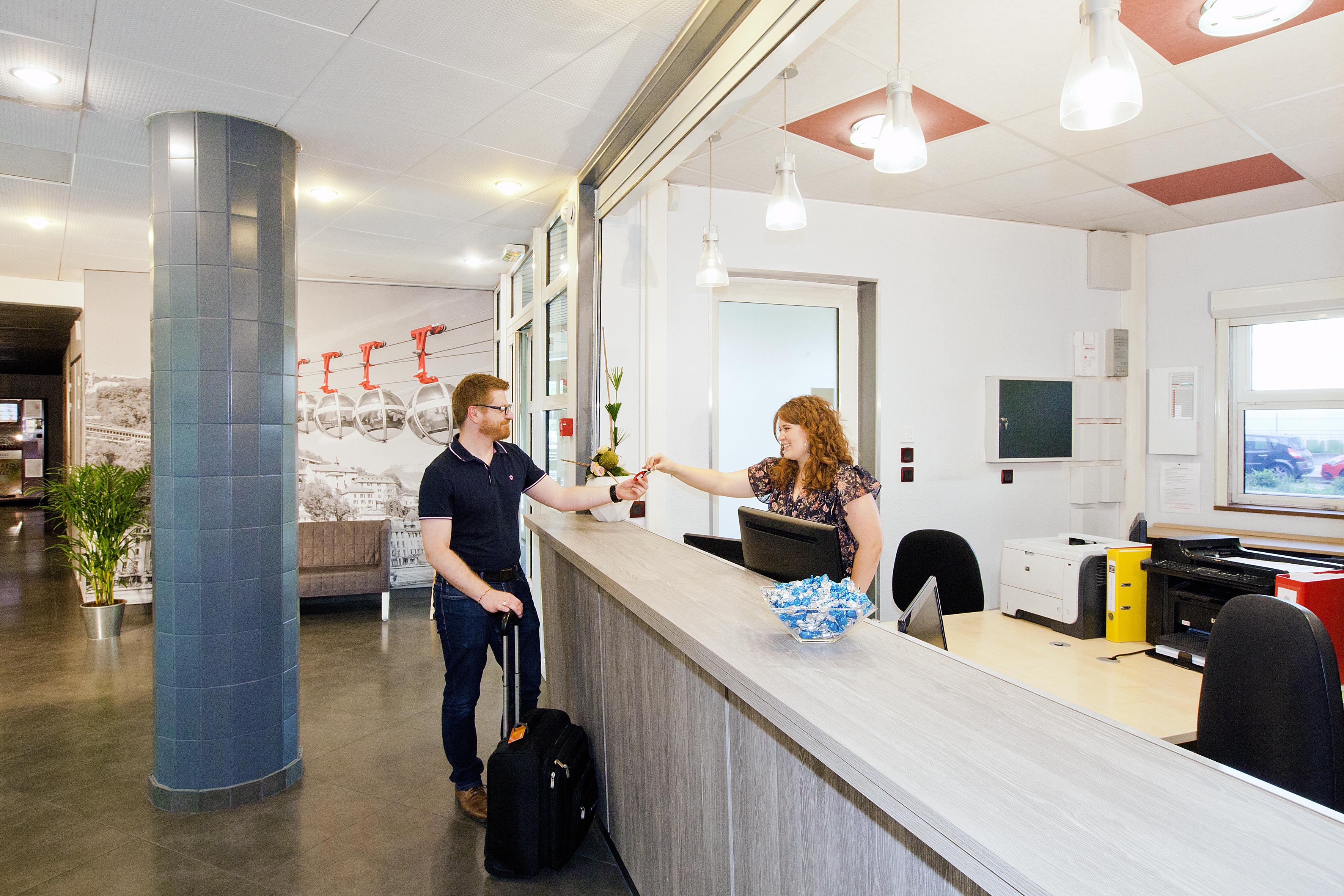 Sejours & Affaires Grenoble Marie Curie Aparthotel Exterior photo