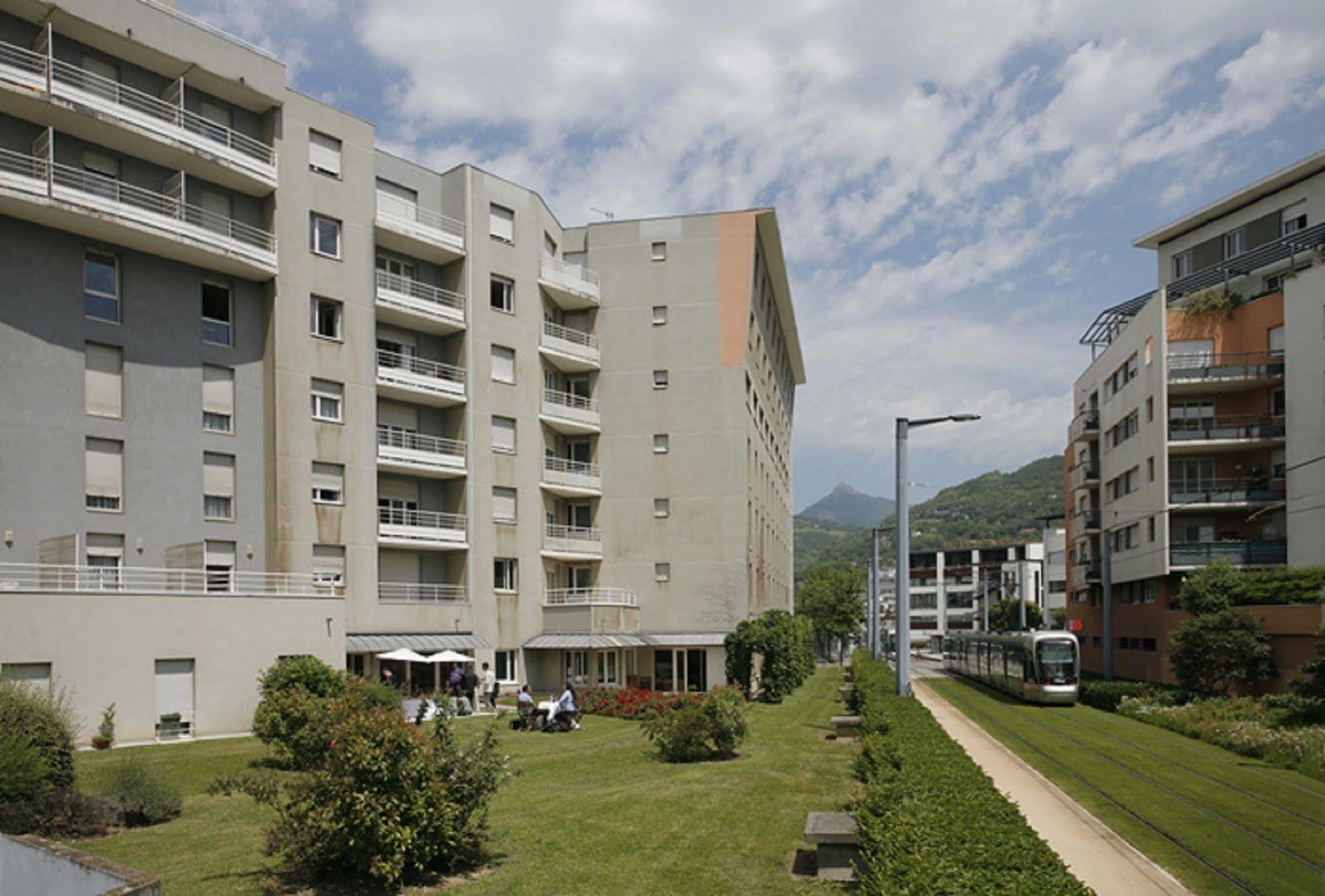 Sejours & Affaires Grenoble Marie Curie Aparthotel Exterior photo