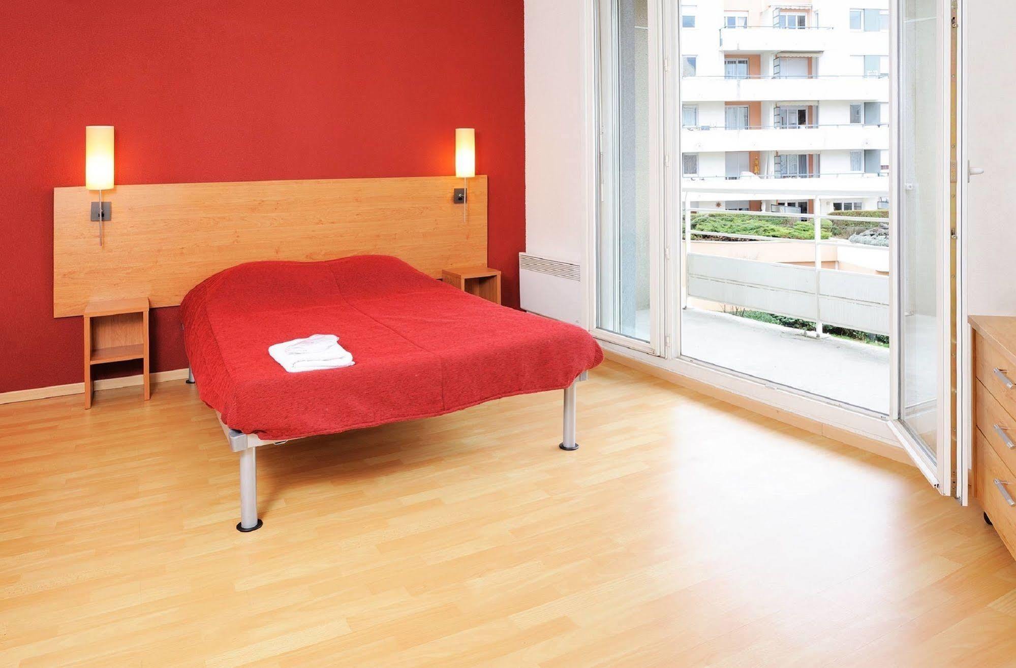 Sejours & Affaires Grenoble Marie Curie Aparthotel Exterior photo
